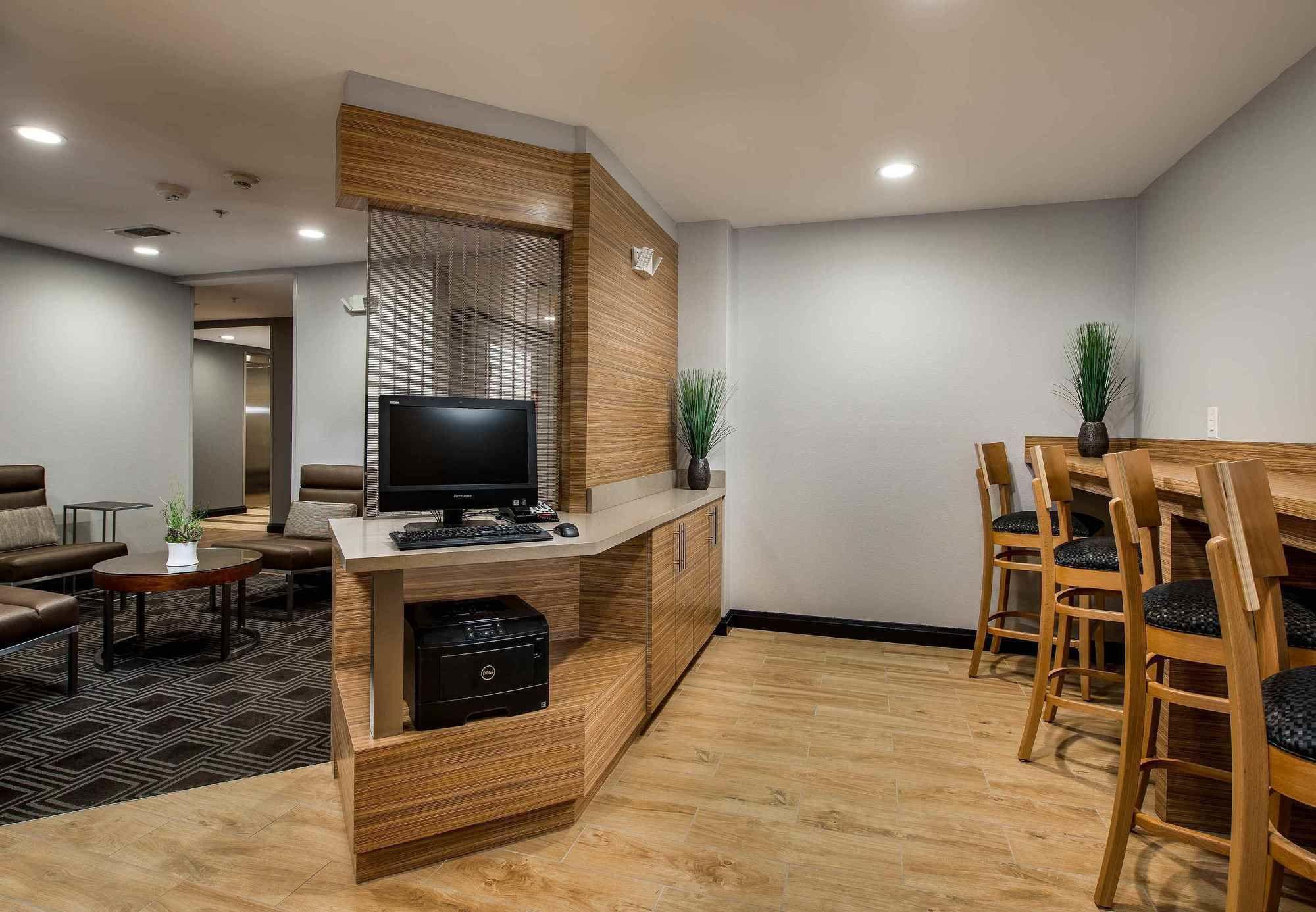 Towneplace Suites By Marriott Waco South Exterior photo
